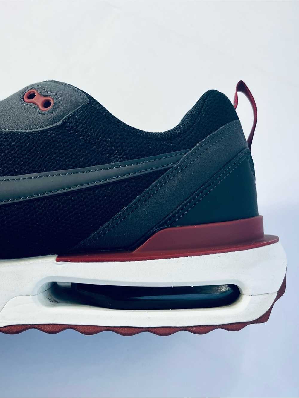 Nike Air Max Dawn Athletic Shoes #DQ3991-001 Black White Burgundy Men’s :10 - Picture 10 of 15